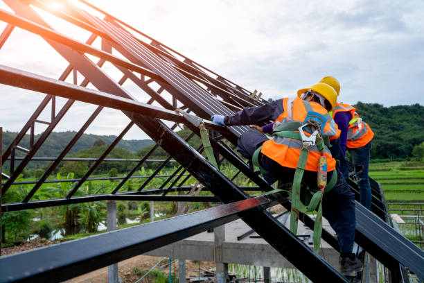 Best Commercial Roofing Services  in Lyndhurst, OH